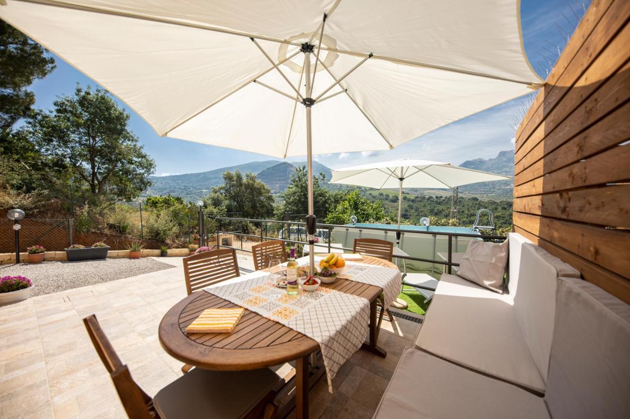 Casa Vacanze Villa Baronessa Cefalù Kültér fotó