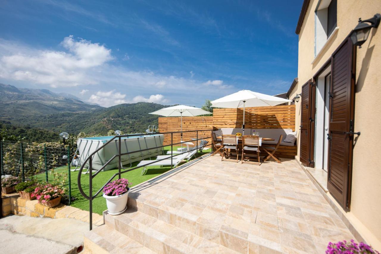 Casa Vacanze Villa Baronessa Cefalù Kültér fotó