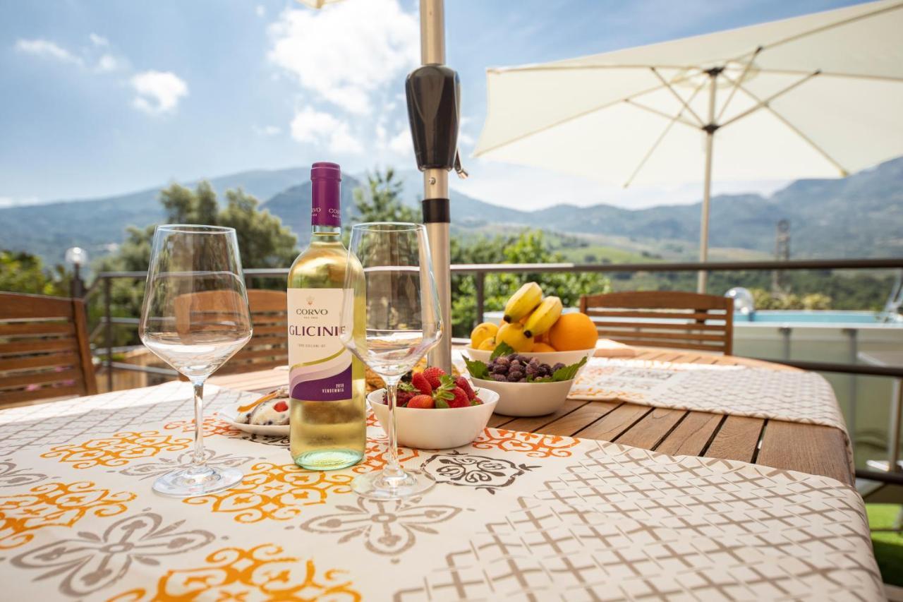 Casa Vacanze Villa Baronessa Cefalù Kültér fotó